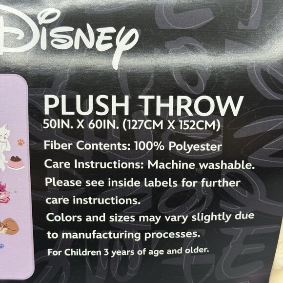 Disney Cats Group Throw Blanket 50" x 60" NEW - Picture 4 of 5
